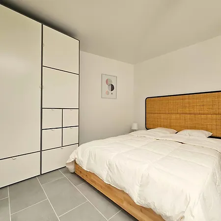דירה Modern & Spacious In Lausanne! Rn18-5